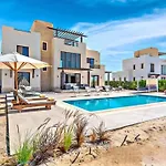 Inchant Sands Elgouna Luxury Villa