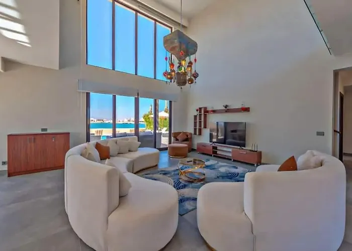 Inchant Sands Elgouna Luxury Villa